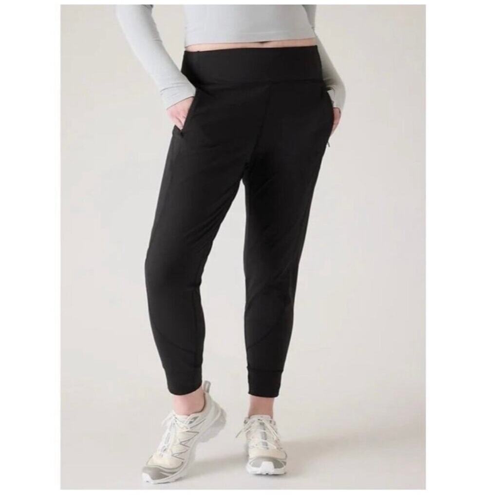 Athleta Pants Womens Medium Black Rainier Jogger Brushed Fleece Outdoor Athletic